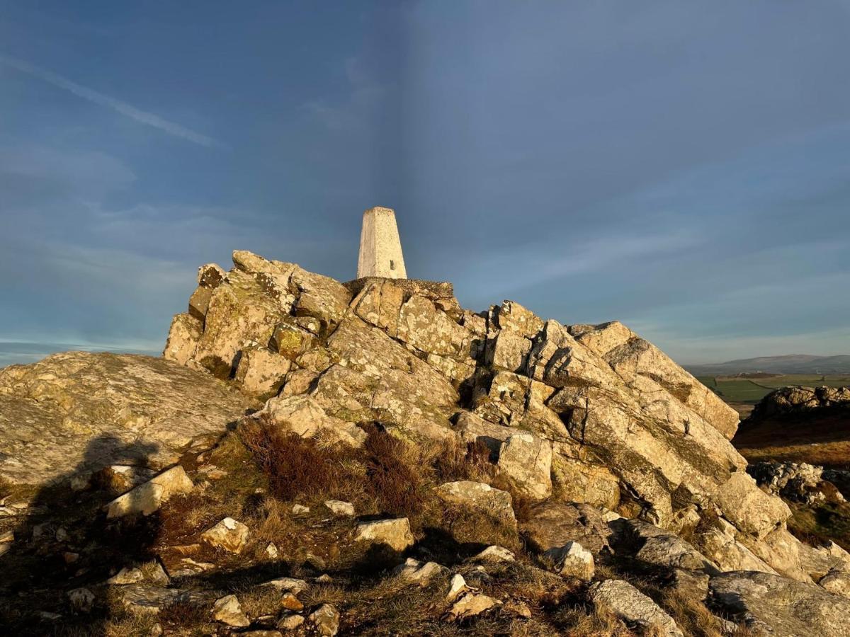 Trefechan Wen Barn Llanwnda  외부 사진
