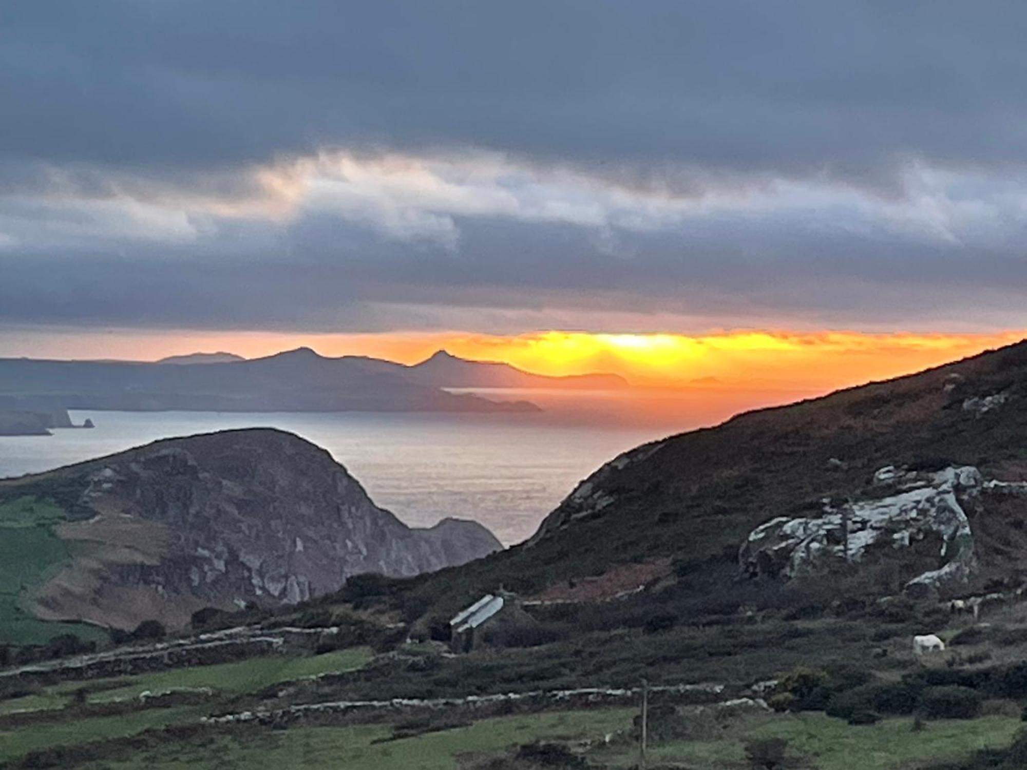 Trefechan Wen Barn Llanwnda  외부 사진